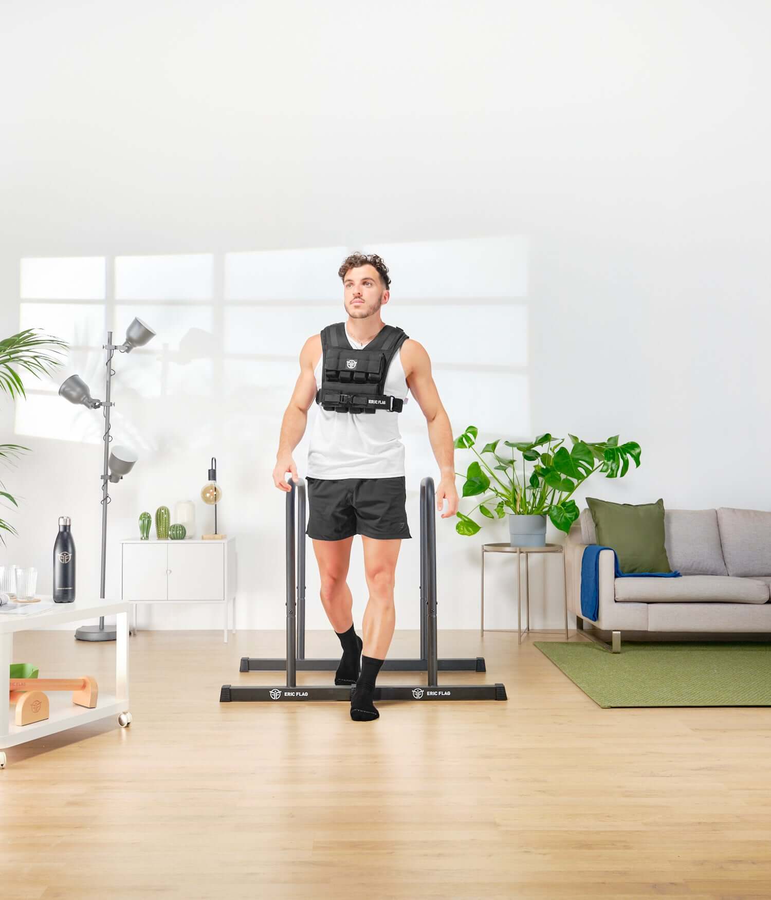 gilet lesté 20kg avec barres de dips à la maison