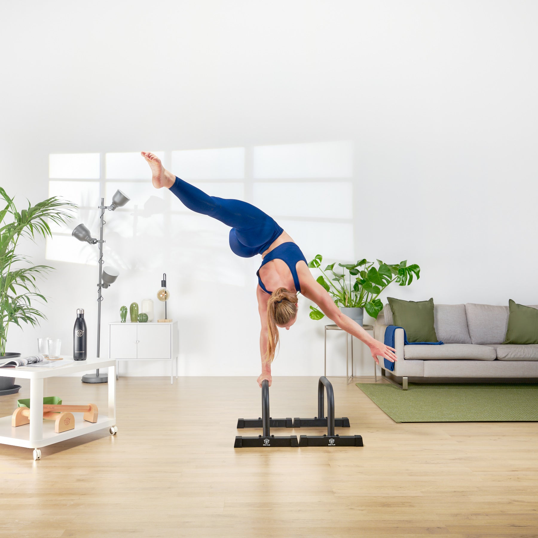 ejercicios street workout parallettes